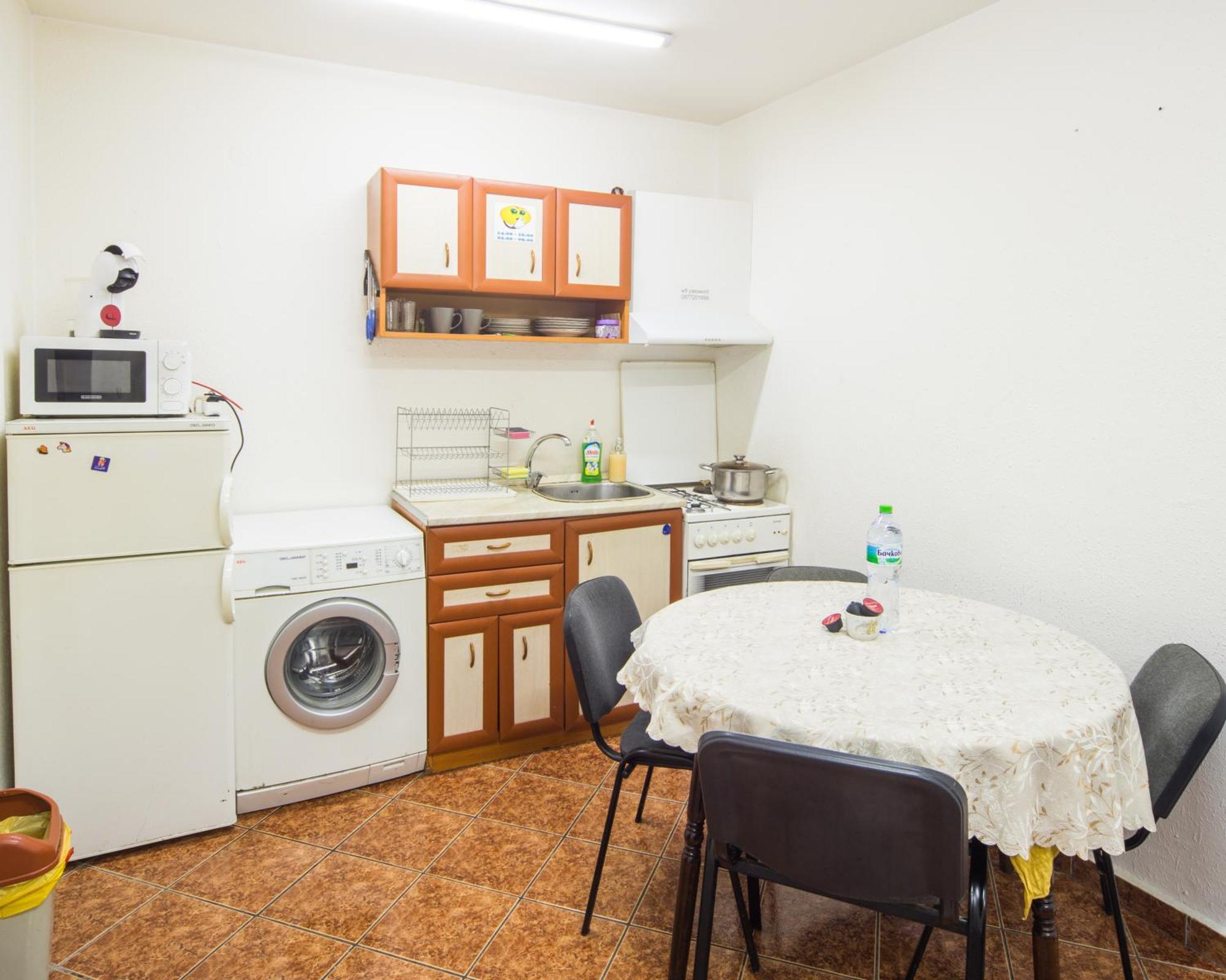 Center - Basic Flat - 10 Min To The Beach Apartman Burgasz Kültér fotó